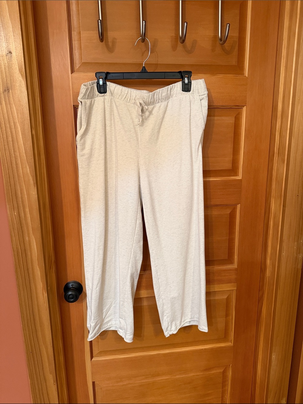 J. Jill Light Cream Pull-On Joggers